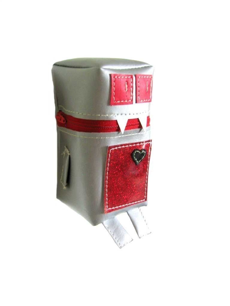 Vampire Robot Pouch