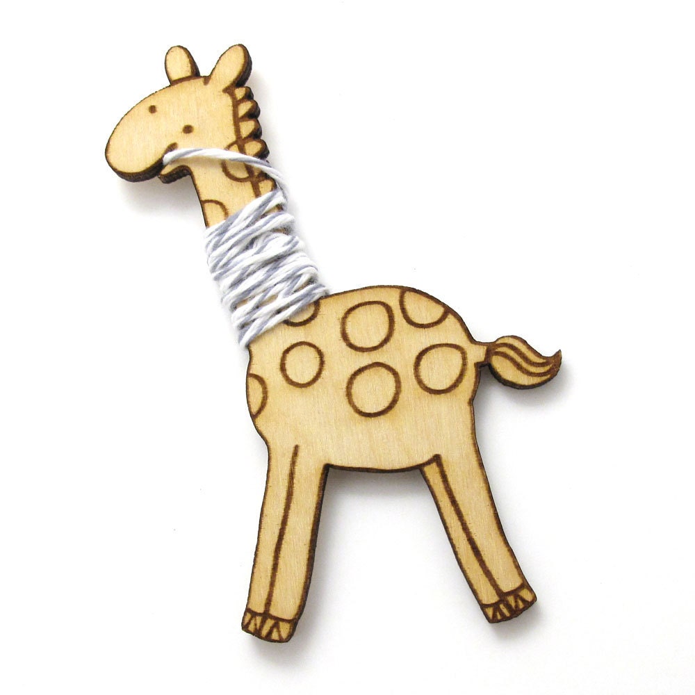 Flossy the Giraffe Embroidery Floss Bobbin