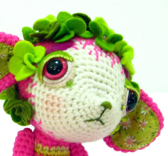 Fucshia Lamb