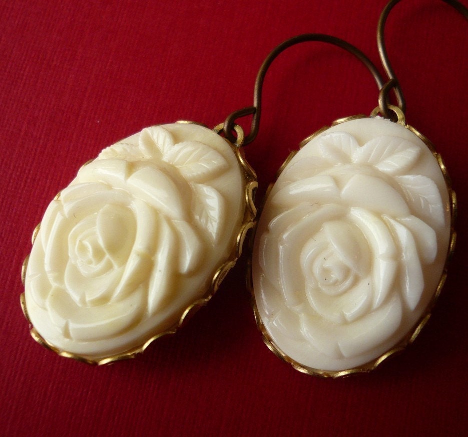 Vintage "Ivorine" Ivory Roses Earrings