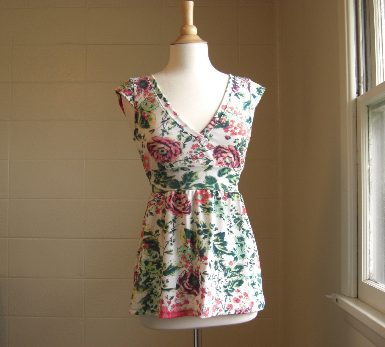 Womens Botanical Floral Print Cap Sleeve Empire Waist Shirt - Ready to Ship Size SMALL
