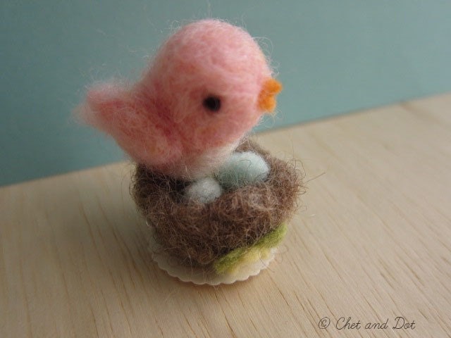 Mama Bird and Nest - Pink