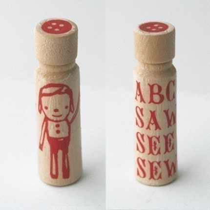 Saw See Sew Wooden Needle Case Holder