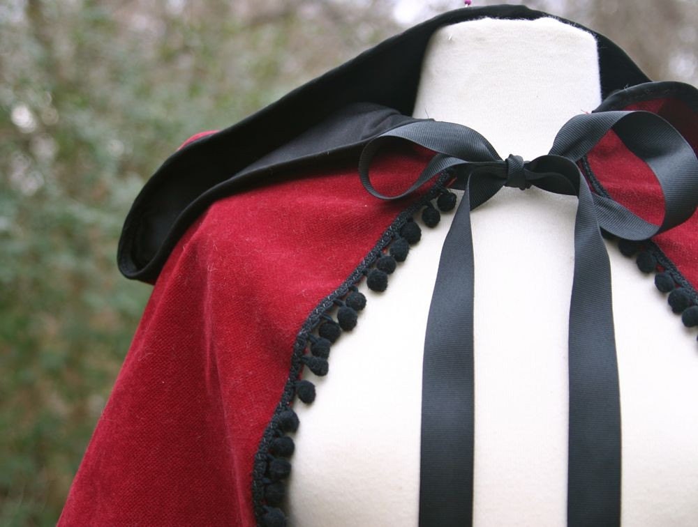 Red Riding Hoodie reversible hooded capelet