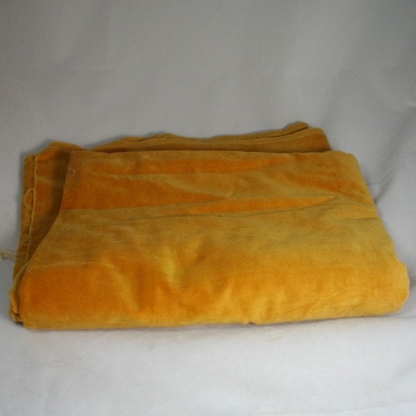 Vintage mustard yellow velvet fabric over 2.5 by ahandmadegift