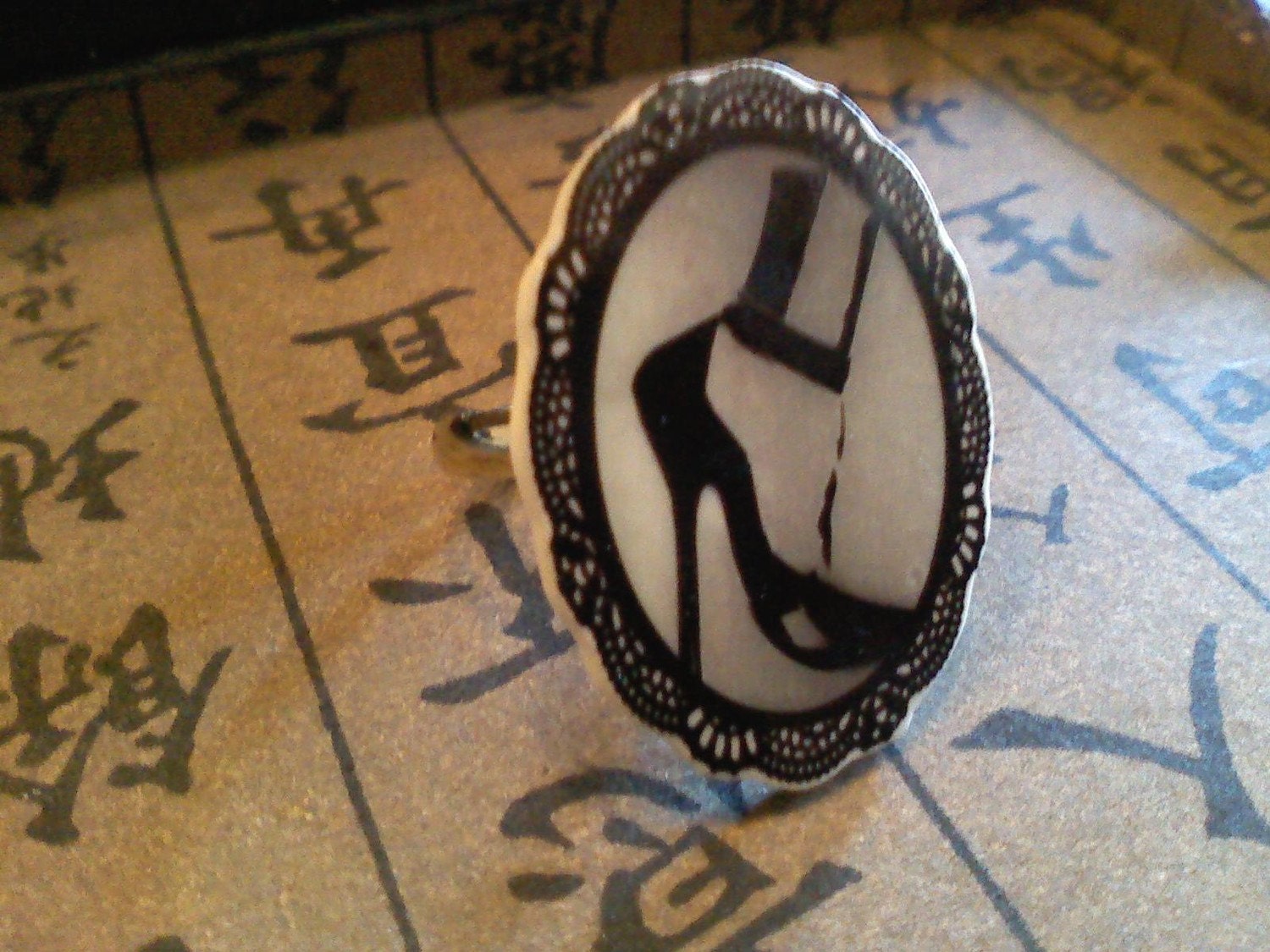 Siletto High Heel Ring - Adjustable
