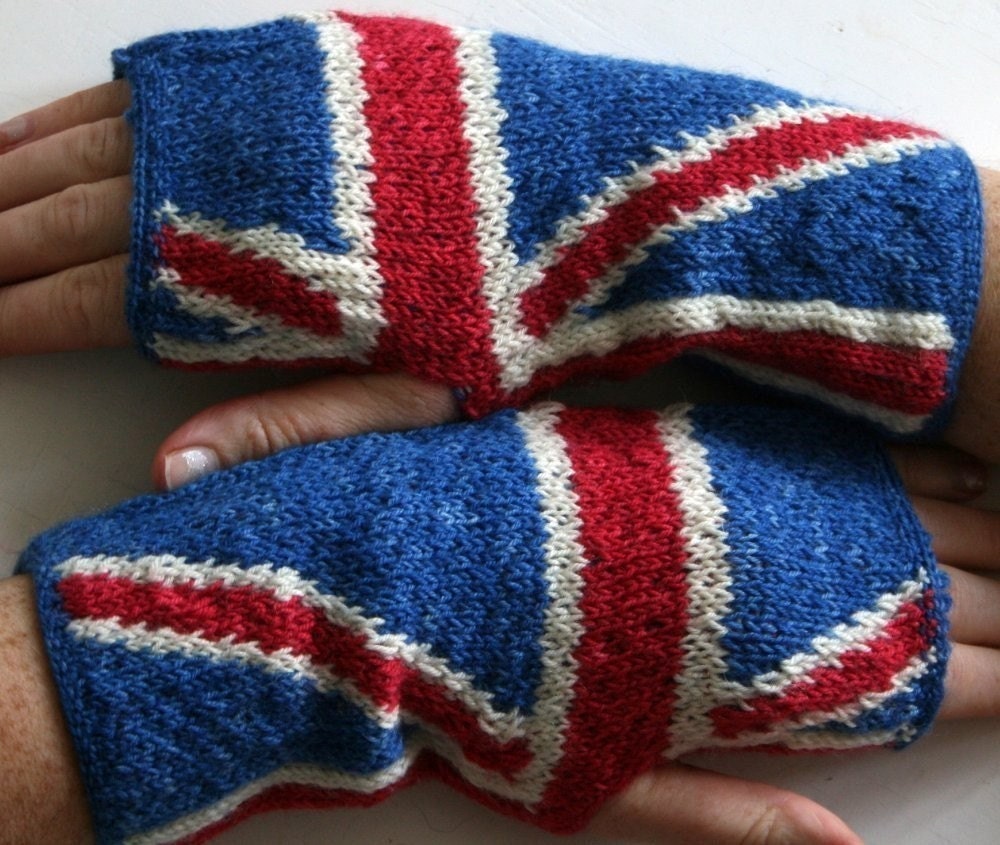 PATTERN PDF - anarchy in the UK handwarmers