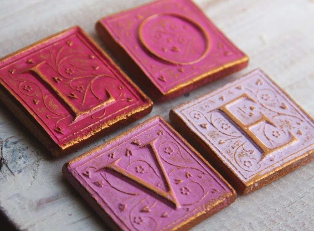 LOVE PINK MAGNETS-set of 4