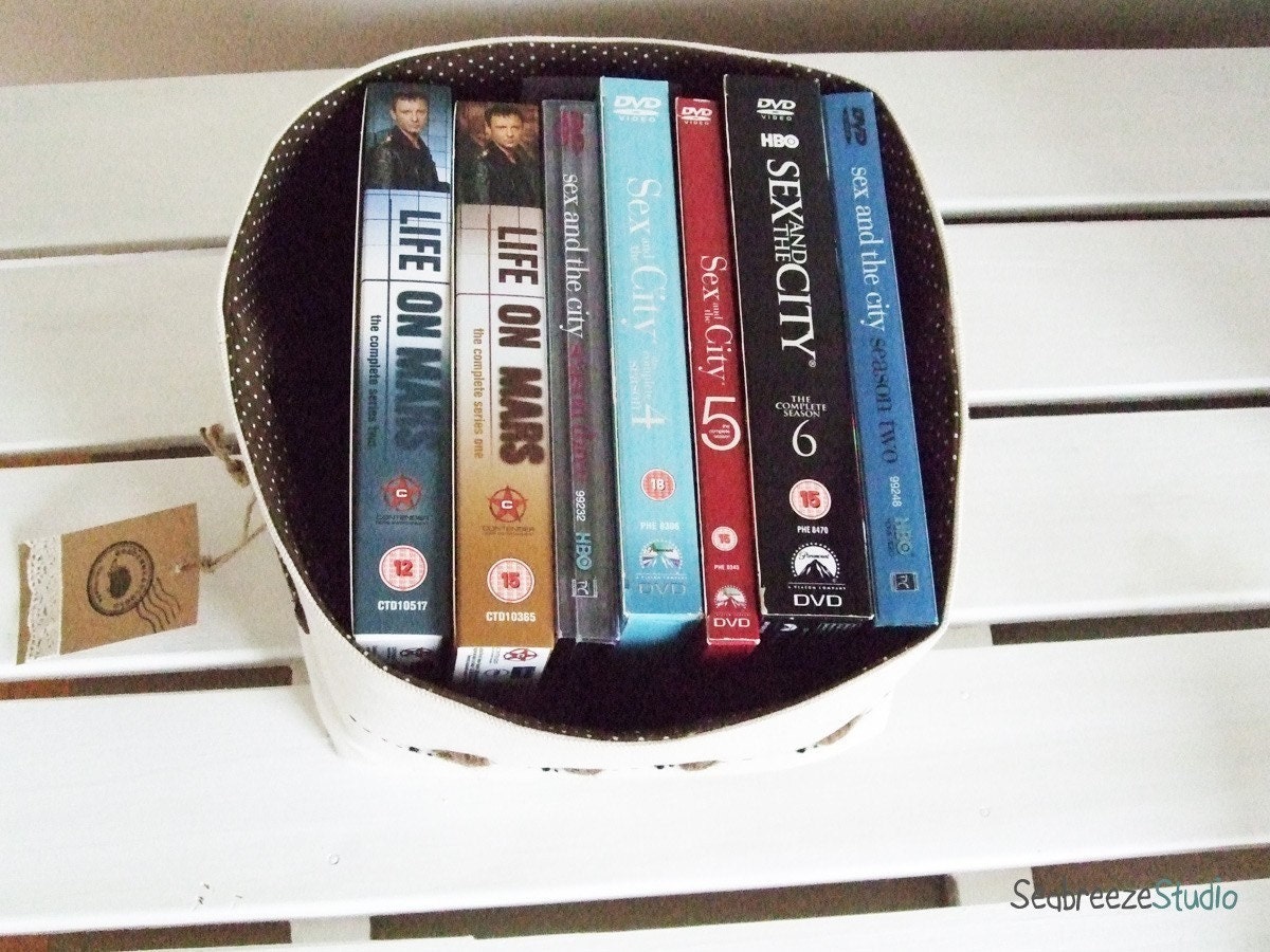 Fabric basket - hedgehog family-DVD size