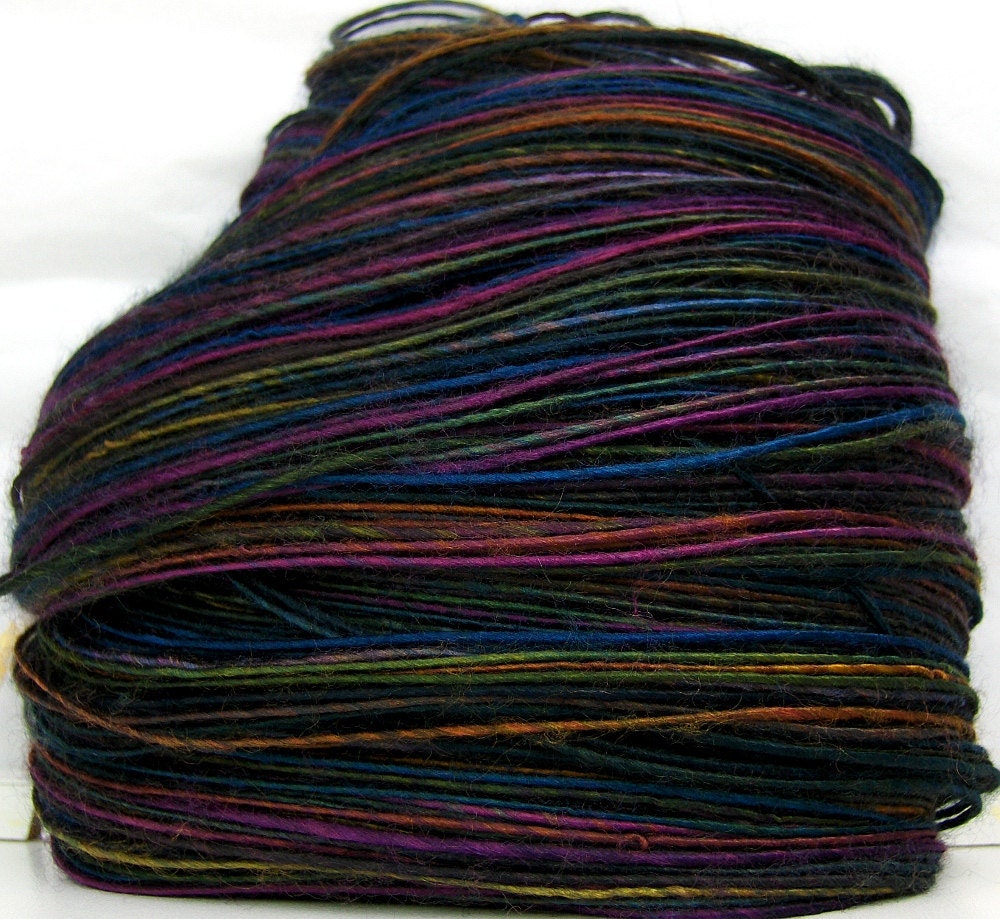 Bamboo HandSpun Yarn DragonKing 352 yards