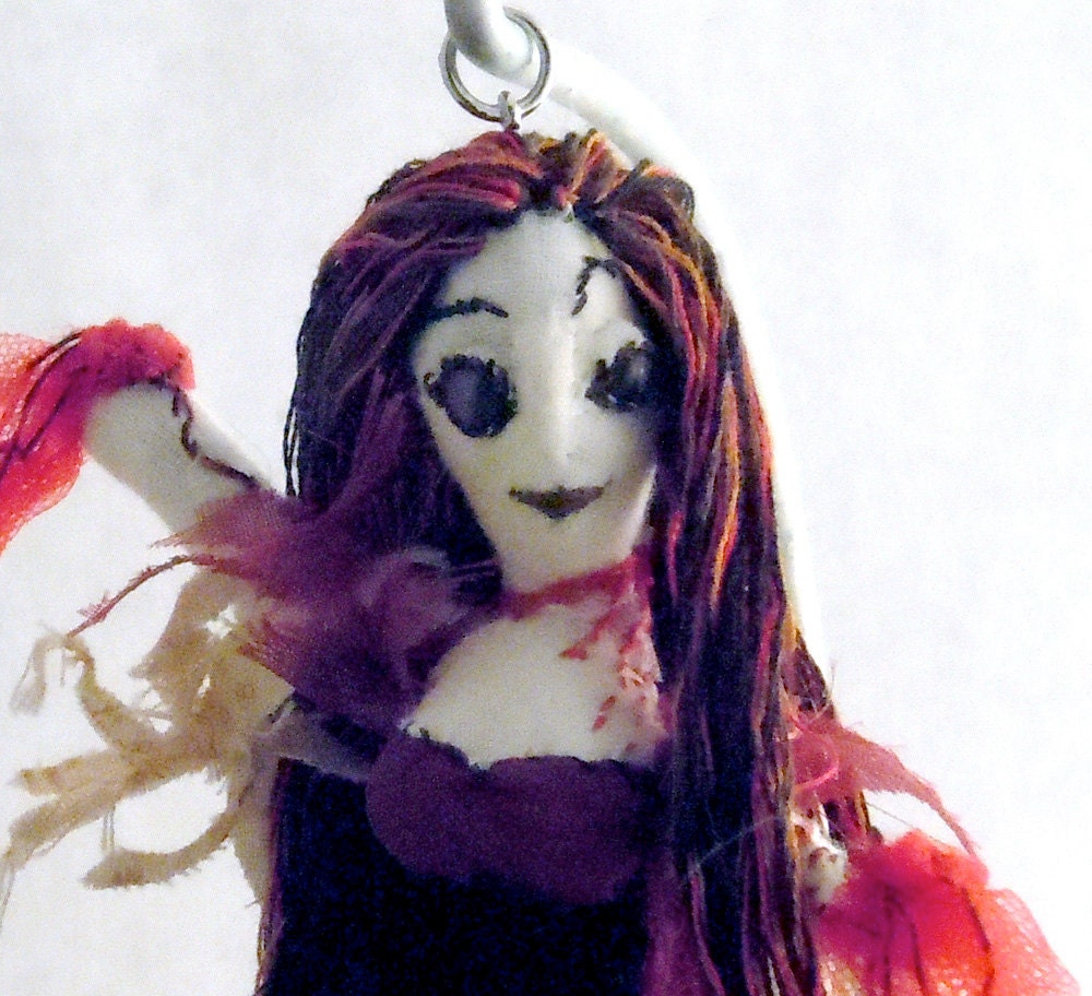 Soft Sculpture Ghost Doll Lavinia