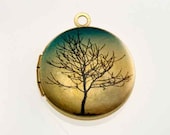 Photo Locket, Image Locket, Art Locket, Picture Locket, Brass Locket - SOLITARY TREE - New Medium Size Art Locket