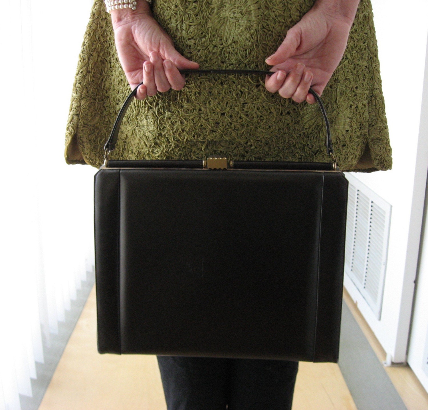 Leon of California Gianormous Vintage Handbag