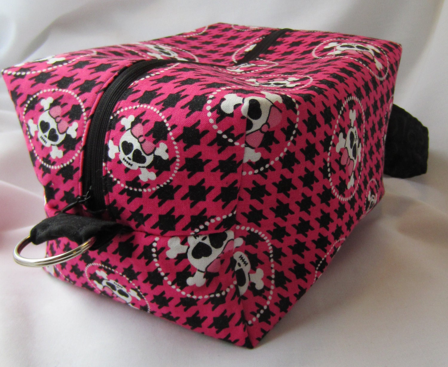 Skater Skull Chick Box Bag