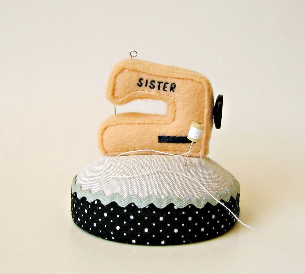 Sewing Machine Pincushion