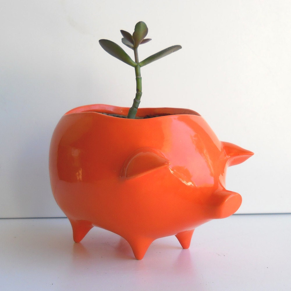 Ceramic Pig Planter Vintage Design in Orange
