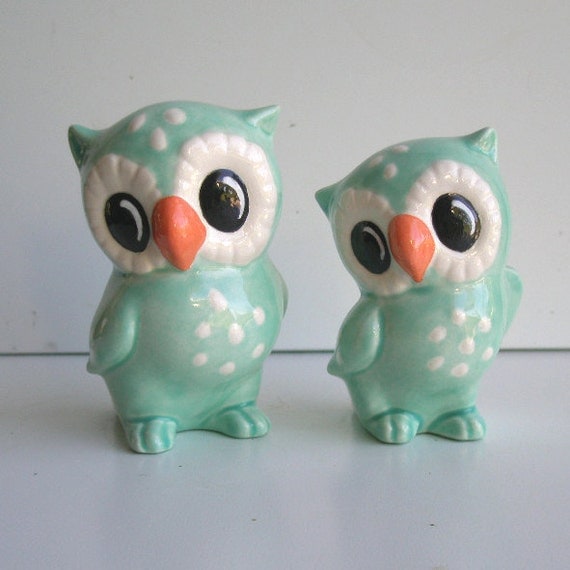 Love Owl Figurines in Aqua Blue