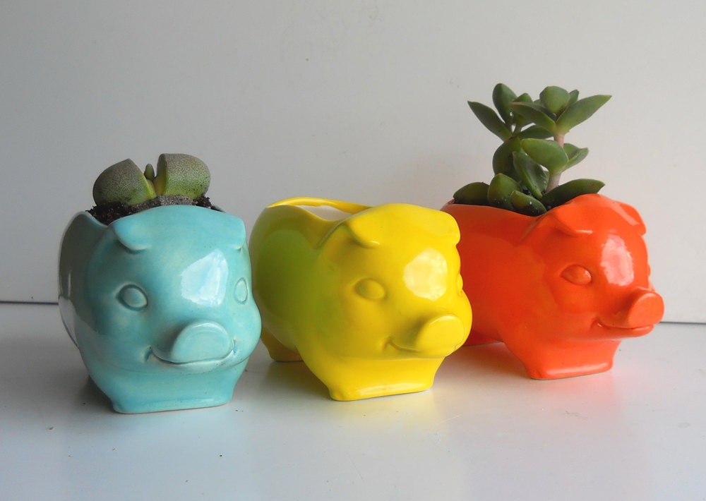 Ceramic 60s Pig Planter Vintage Design in Aqua