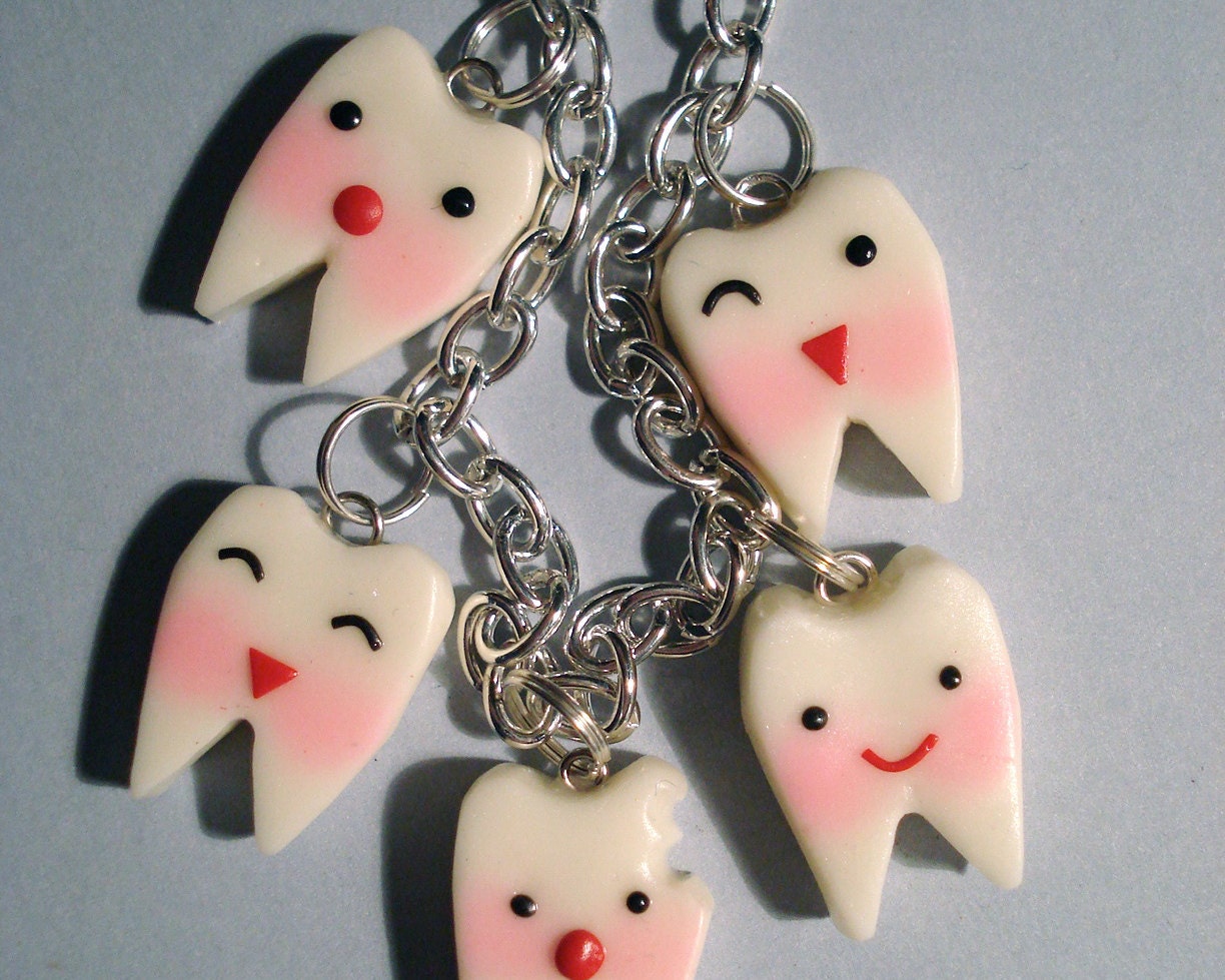 Glow in the Dark Kawaii Tooth Charm Bracelet
