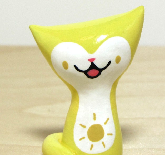 Yellow Sunny Kitteh Cat Figurine