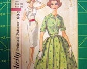 Vintage Dress Pattern Simplicity 3486 B38 W30 H40 Size 18