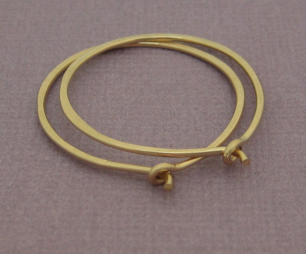 Small Gold Round Hammered Hoop Earrings