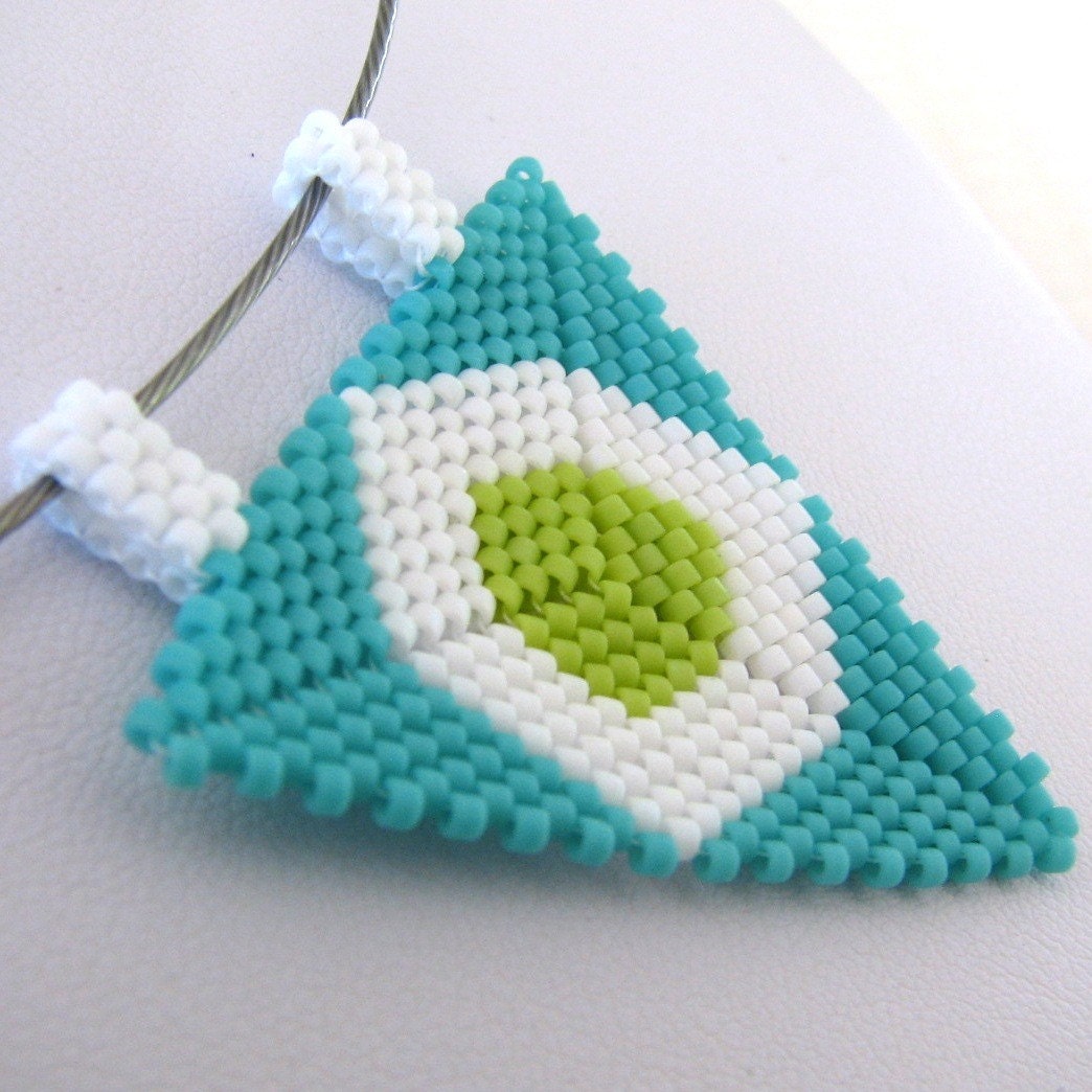 Bright Peyote Triangle Pendant and Choker (2258) - A Sand Fibers Made-to-Order Creation