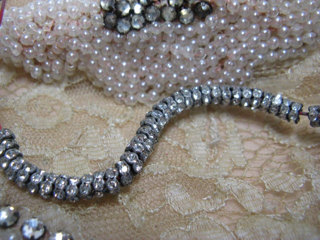 24 rhinestone bead rondelles 6mm vintage look silver