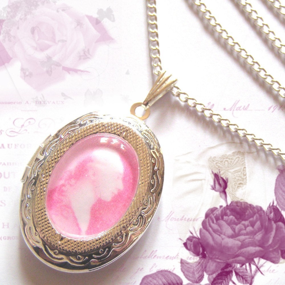 Locket Necklace on Giacomo Casanova Silver Plated Locket Necklace By Adorapop On Etsy