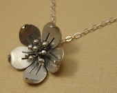 Sweet Blossom necklace