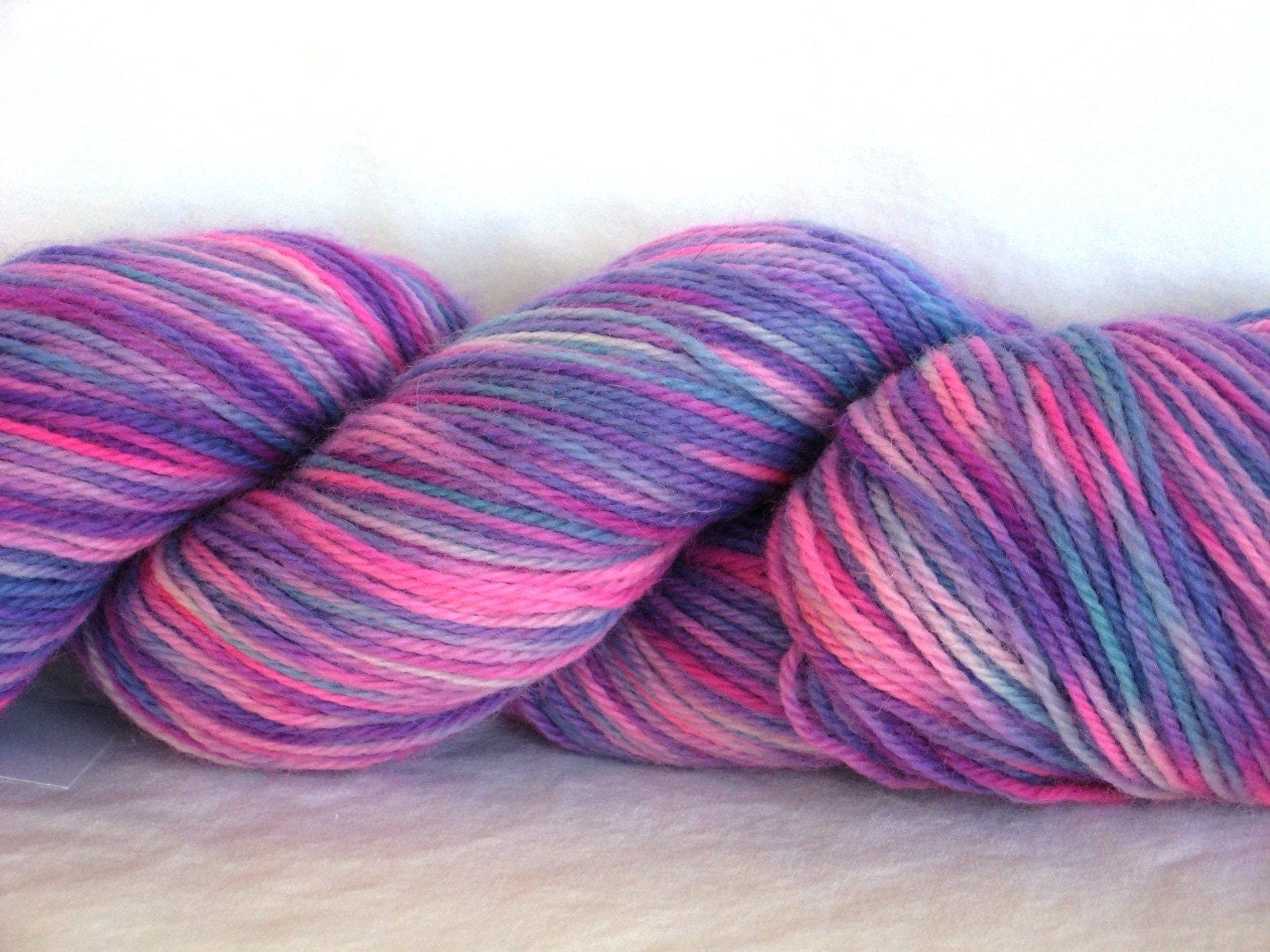 Splendiferous Sock Yarn, Henrietta, 425yds