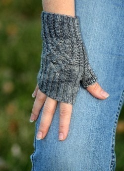 Diamond Cable Fingerless Gloves Pattern - PDF Format