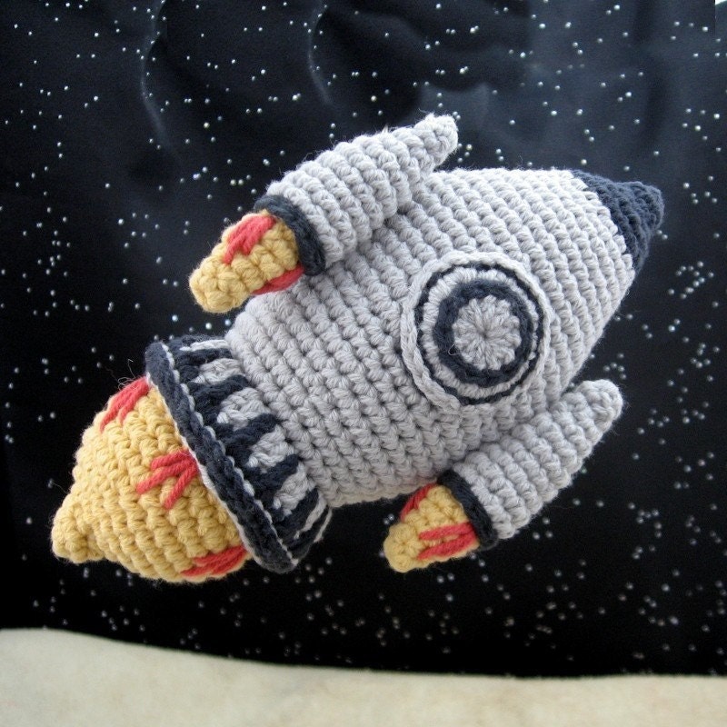 Amigurumi Rocketship