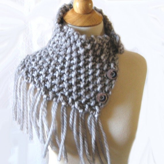 Knit Cowl Capelet in Pearl Gray Chunky Fringed Wool