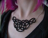 Tatted Lace Necklace - Studded Flower