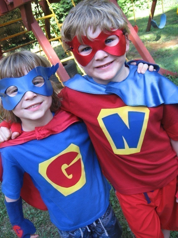 2 Superhero Capes Costume  or Princess Costume  2 kids Cape  2 Tees  2 Mask and 2 pairs of Gloves