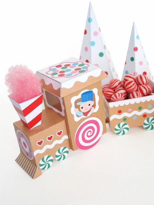 Sweet Treats Gingerbread Train Printable Paper Craft PDF