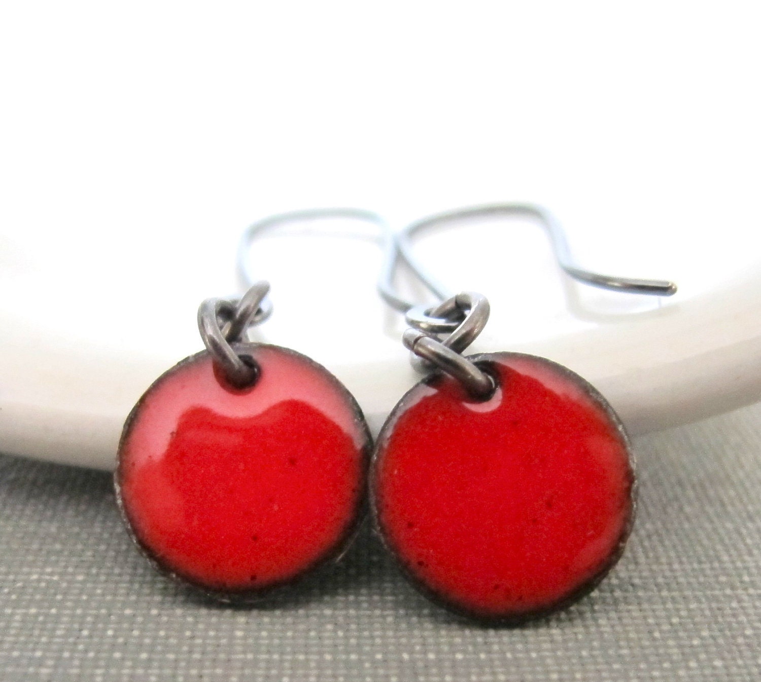 Red Earrings, Enameled Earrings, Enameled Copper, Round Red Circles, Red Dots, Silver Earrings, Geometric Jewelry, Silver Jewelry - fiveforty