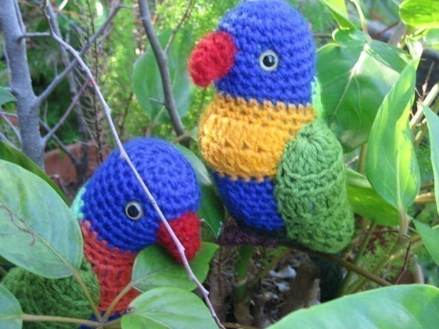 Rainbow Lorikeet (crochet pattern) Australian Native Birds