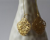 Small Gold Filigree Earrings