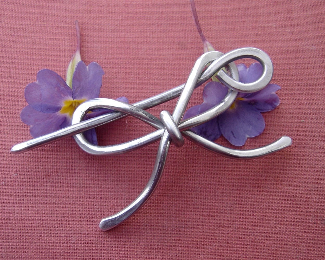Bow Tie Aluminum Shawl Pin, Scarf Pin, Hair Pin, Sweater Brooch, Shrug Fastener, Barrette - Aluminum Ribbon Bowtie - Hair Accessories - Wire