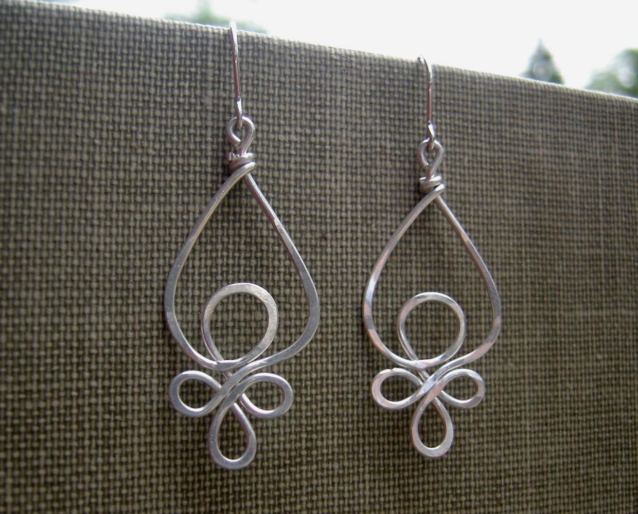 Celtic Loops Sterling Silver Wire Earrings, Celtic Jewelry, Celtic Knot- Hammered Wire Dangle Earrings