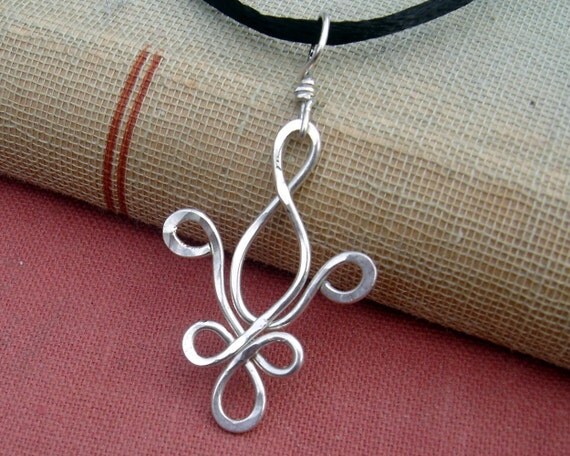 Fleur De Lis Sterling Silver Pendant Necklace - Mardi Gras - New Orleans
