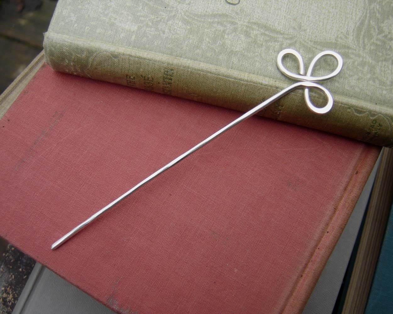 Trinity Clover Loops Sterling Silver Hair Stick, Shawl Pin, Scarf Pin - Hair Accessory - Long Hair Accessories - Women, Irish, Knitting