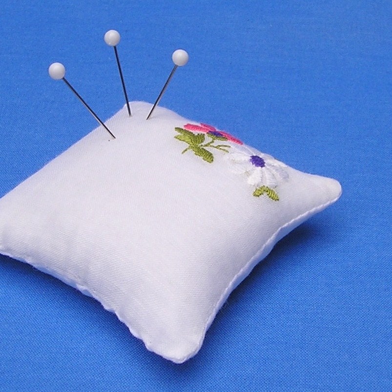 Emery Pincushion - Vintage Handkerchief - Embroidered Daisies