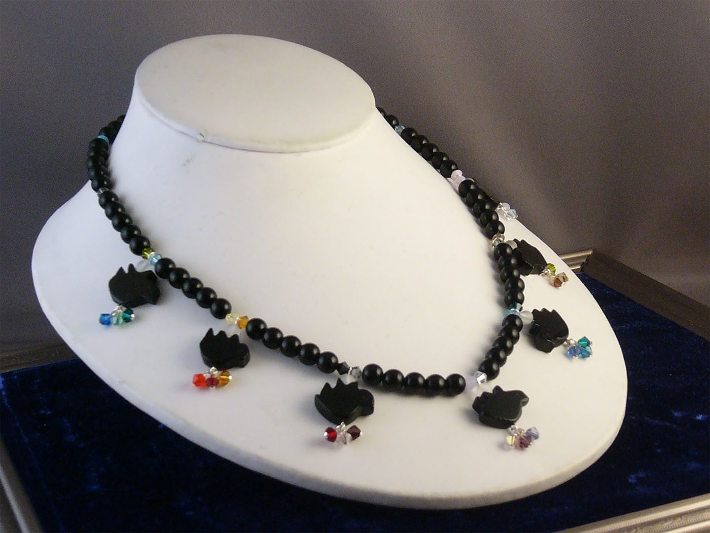 SALE -- Ravens Studying Jewels (184)