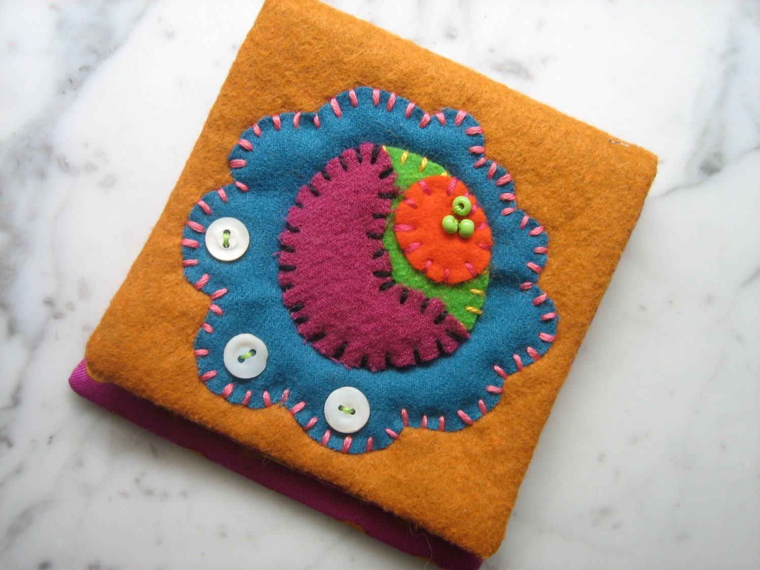 Woodrose Needle Book