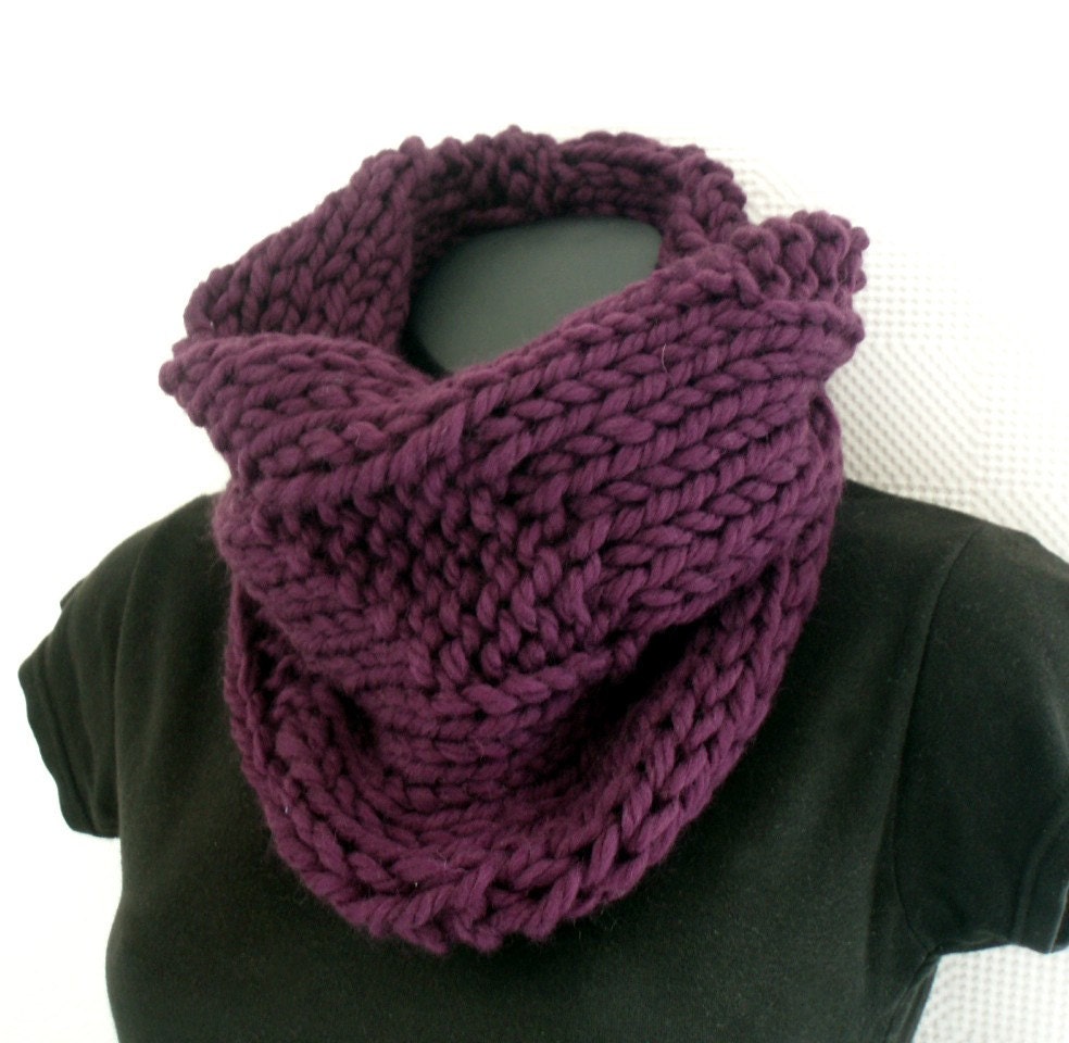 Wildberry Neckwarmer