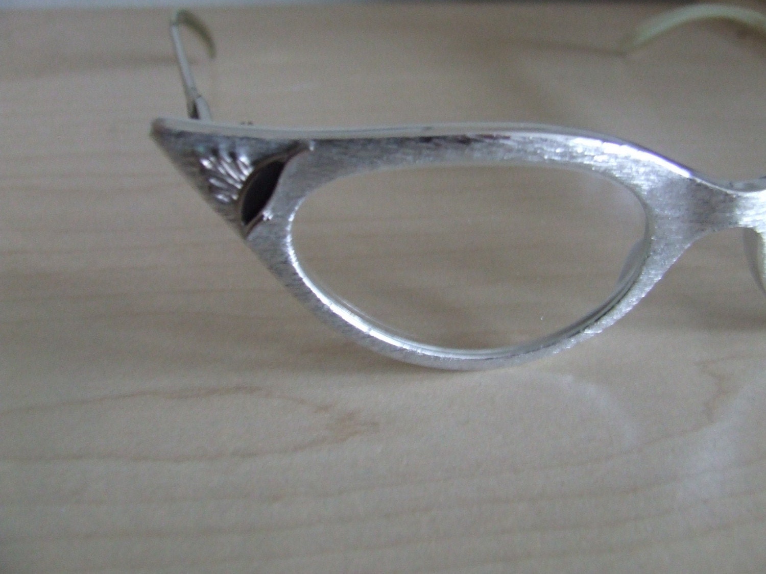 vintage silver cat eye glasses frames