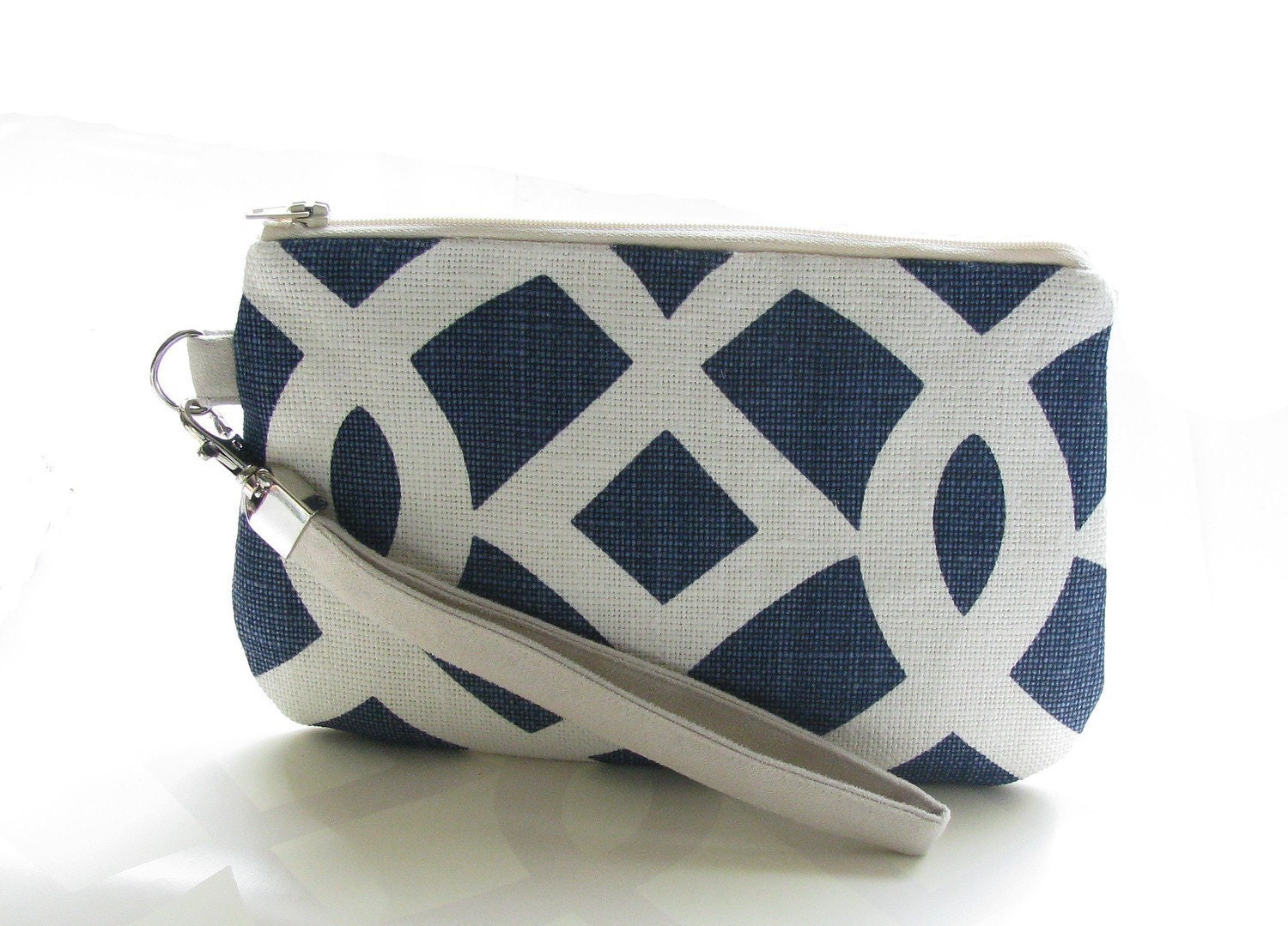Imperial Trellis Wristlet